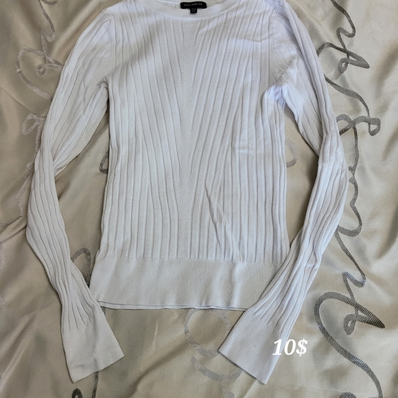 Tops 10$ each!!! - Picture 10 of 16